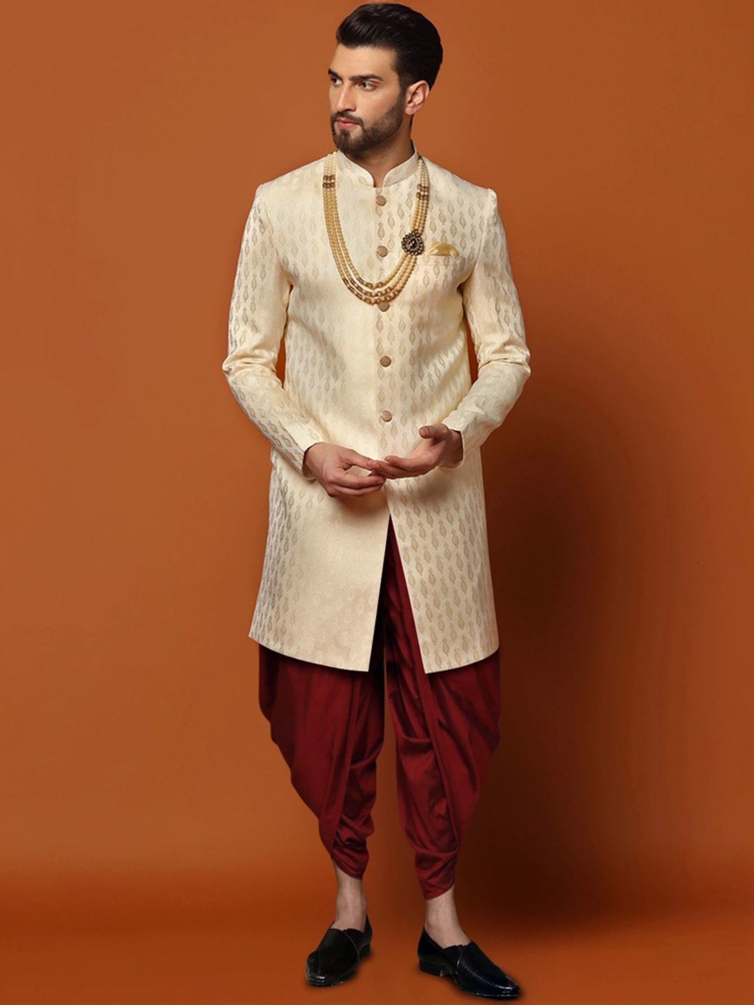 Benstoke Black & Maroon Regular Fit Sherwani Set