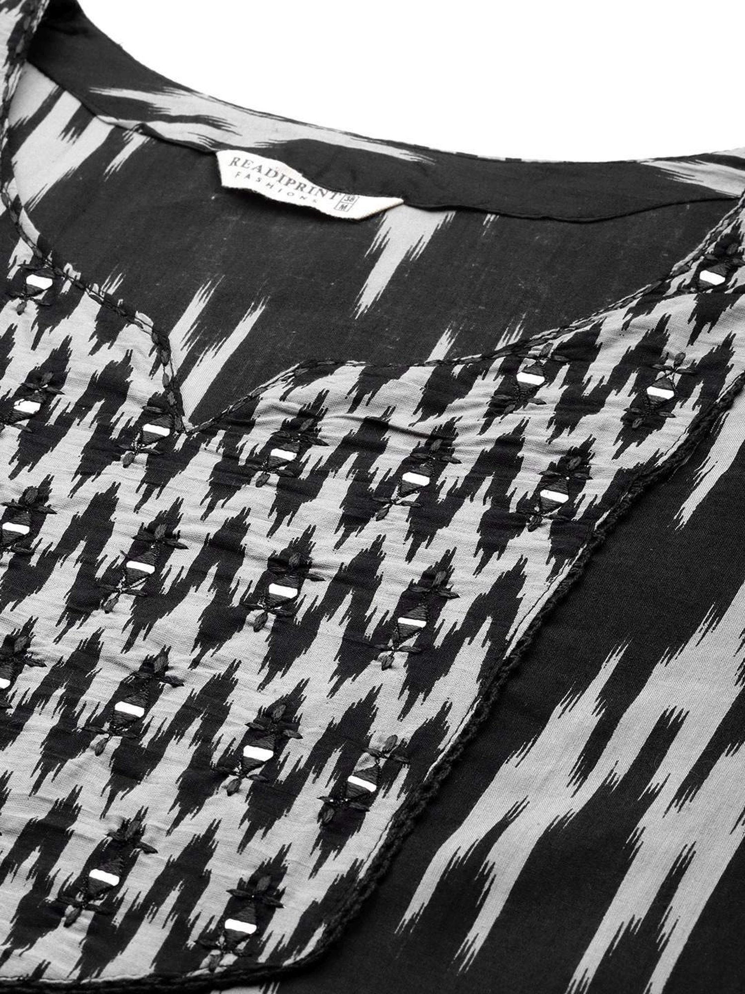 READIPRINT FASHIONS Black Cotton Printed Kurta Pant Set With Dupatta