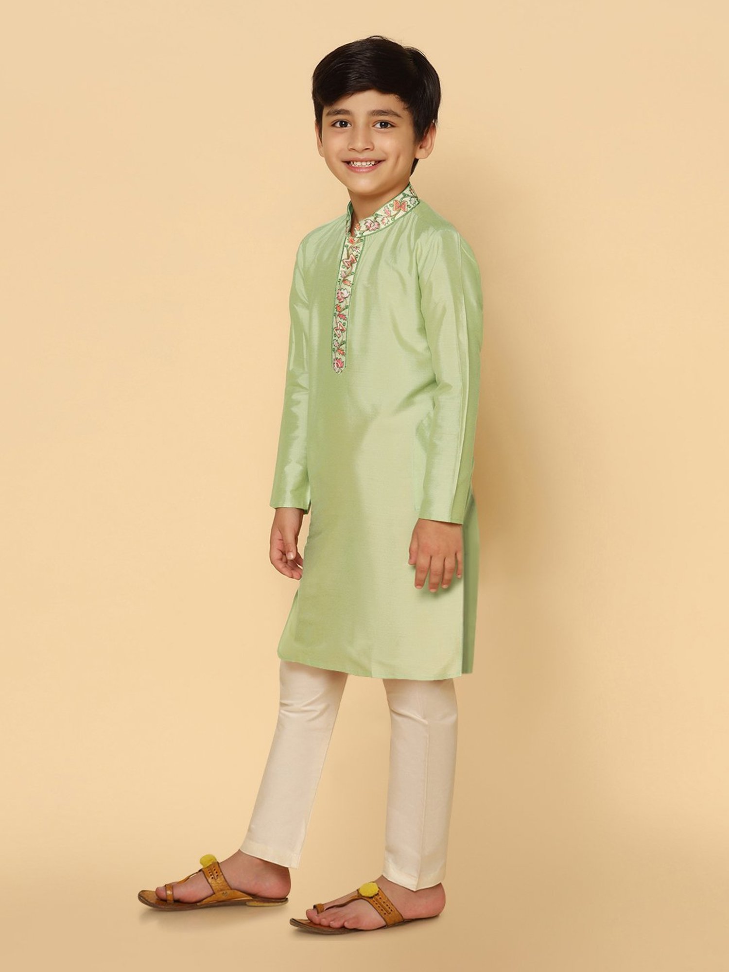 VASTRAMAY Boys Yellow & White Cotton Printed Full Sleeves Kurta Sets