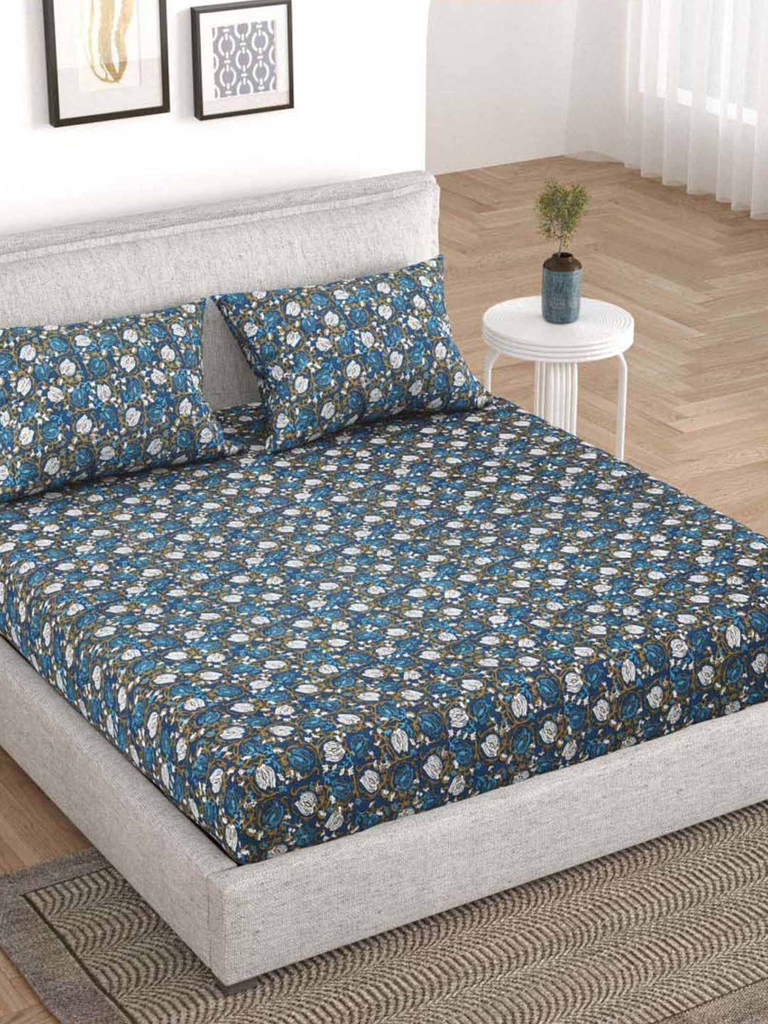 BELLA CASA Indus Collection Blue Cotton 200 TC King Bedsheet with 2 Pillow Covers