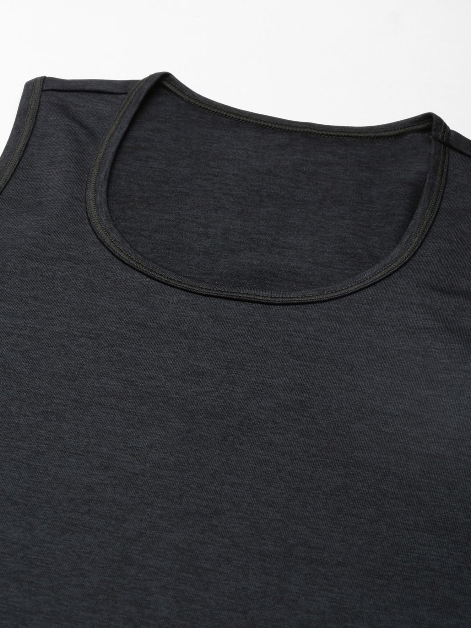 Enamor Black Slim Fit Tank Top