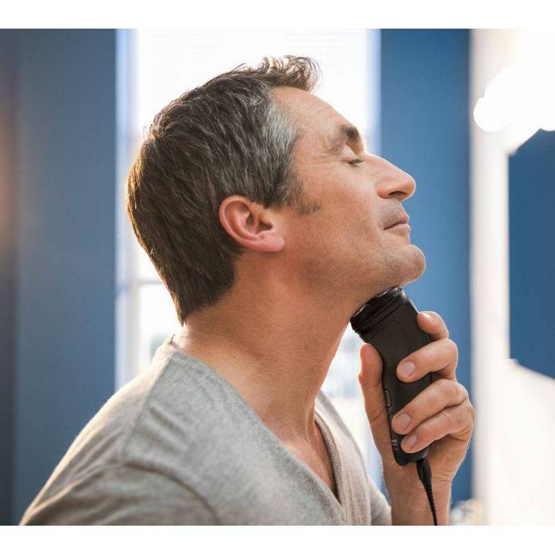 Philips Norelco Men's Electric Shaver - S1015/81