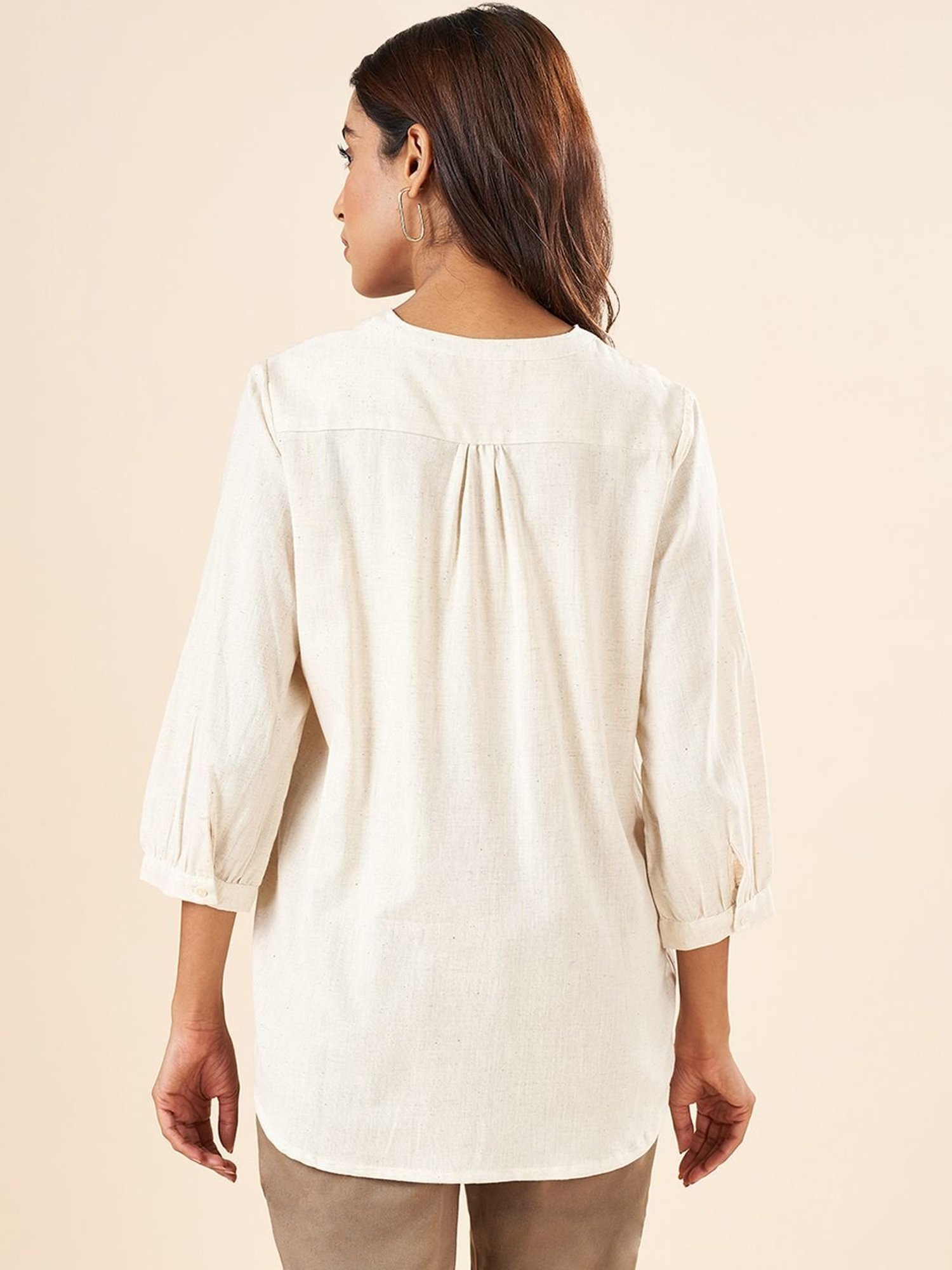 Akkriti by Pantaloons Off-White Cotton Embroidered Tunic