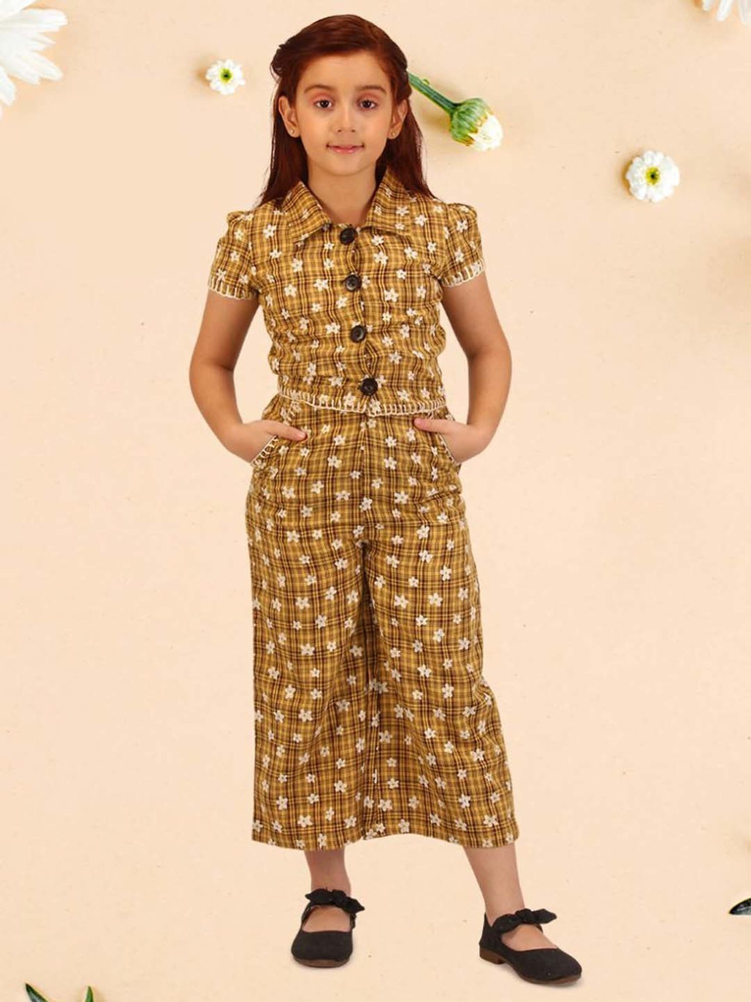 Akkriti by Pantaloons Kids Red & Cream Embroidered Kurta Set