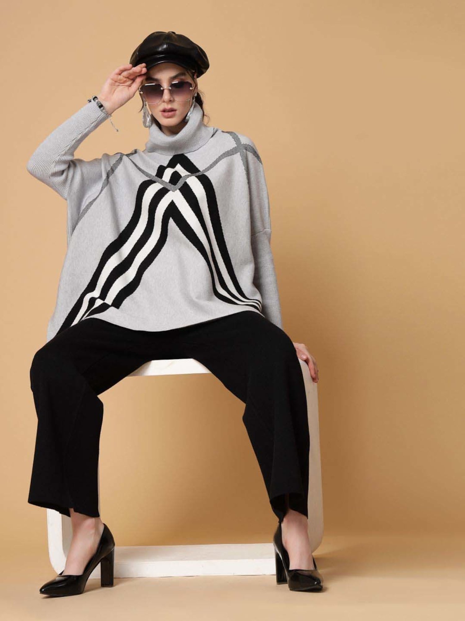 Mafadeny Grey & Black Printed Top Pants Set