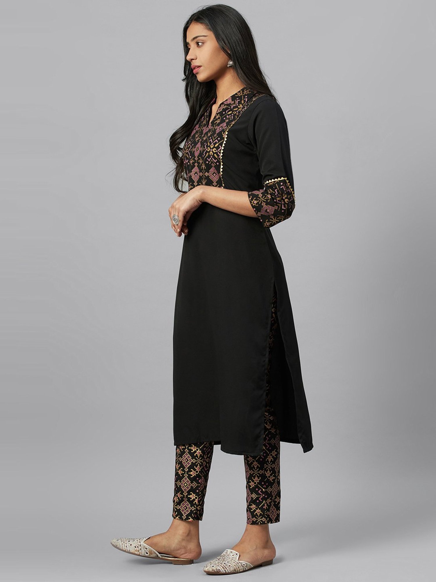 Ziyaa Black Printed Straight Kurta