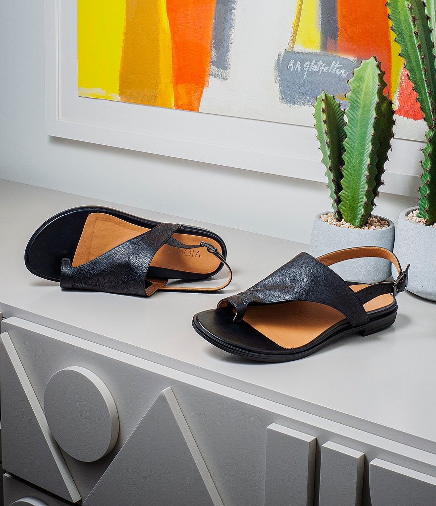 Vionic Ella Leather Thong Sandals