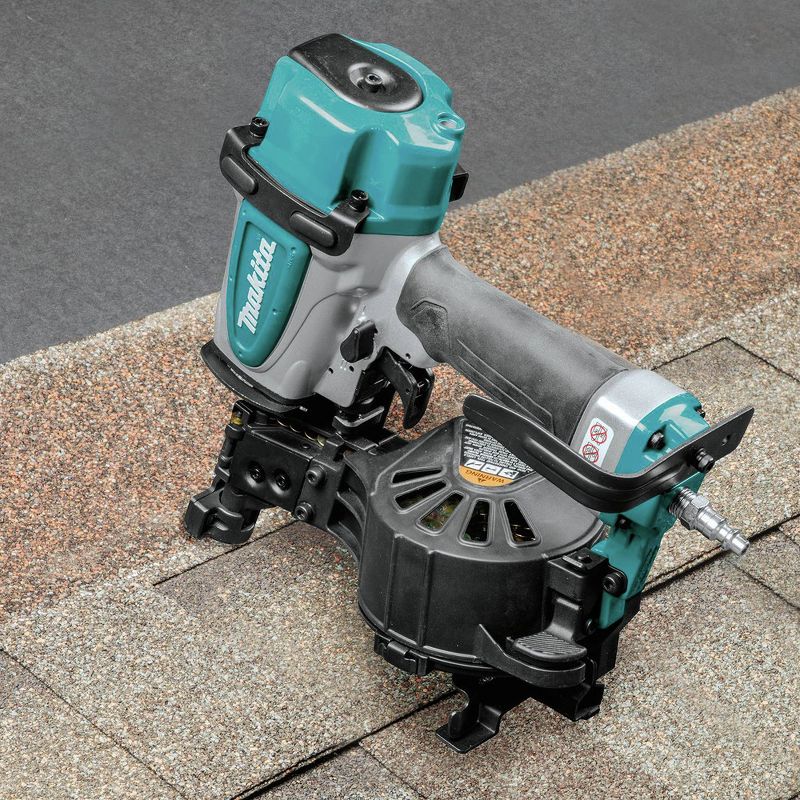 Refurbished Makita AN454-R 1-3/4 in. Coil Roofing Nailer