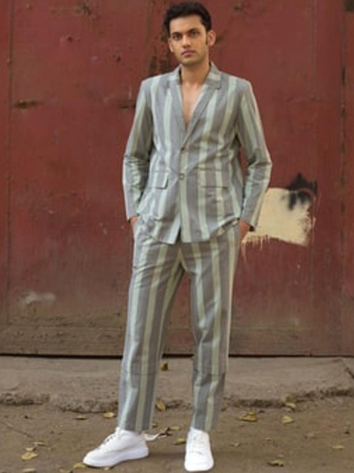 Anushe Pirani Grey Fika Straight Fit Blazer