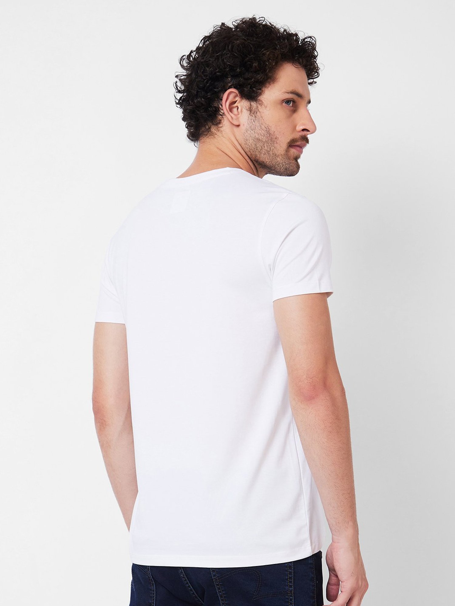 Spykar White Slim Fit Printed V-Neck T-Shirt