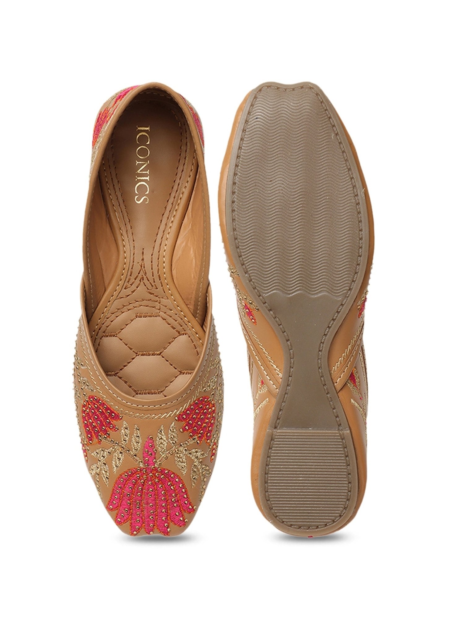 Iconics Women's Tan Ethnic Juttis
