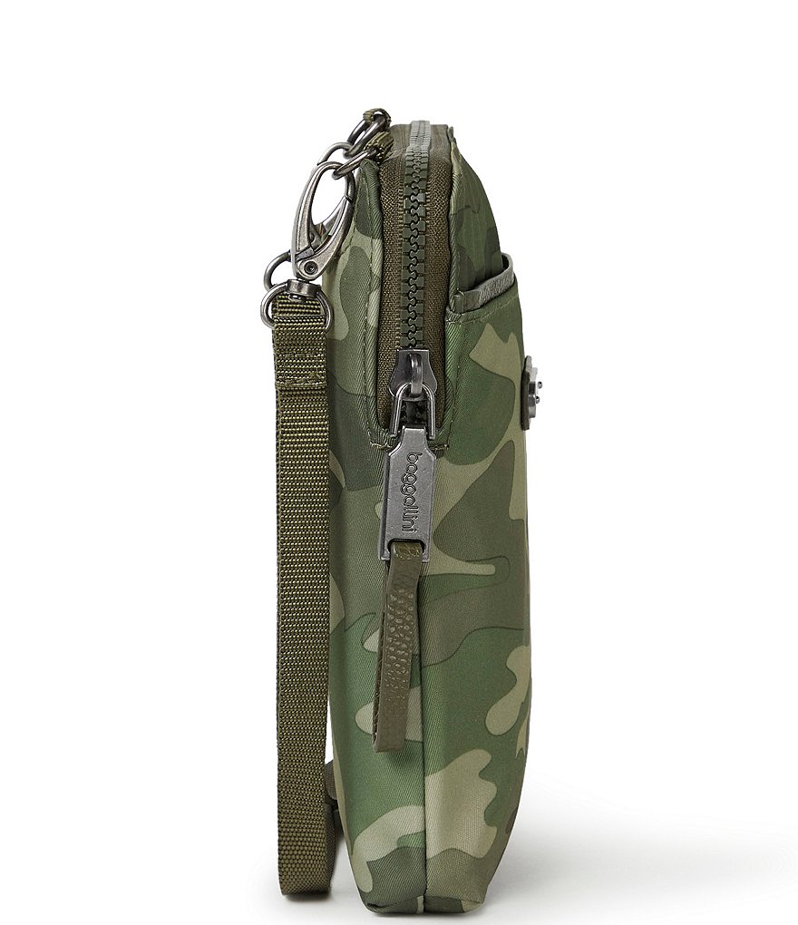 Baggallini Manhattan Collection Broadway Camoflauge Crossbody Bag