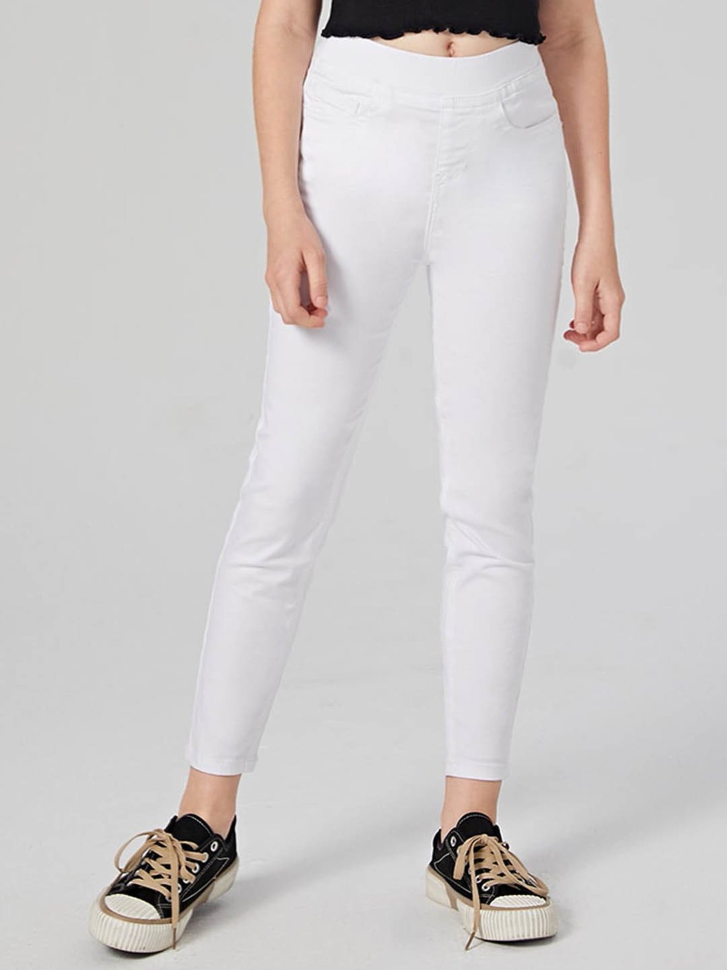 Kotty Girls White Solid Jeans