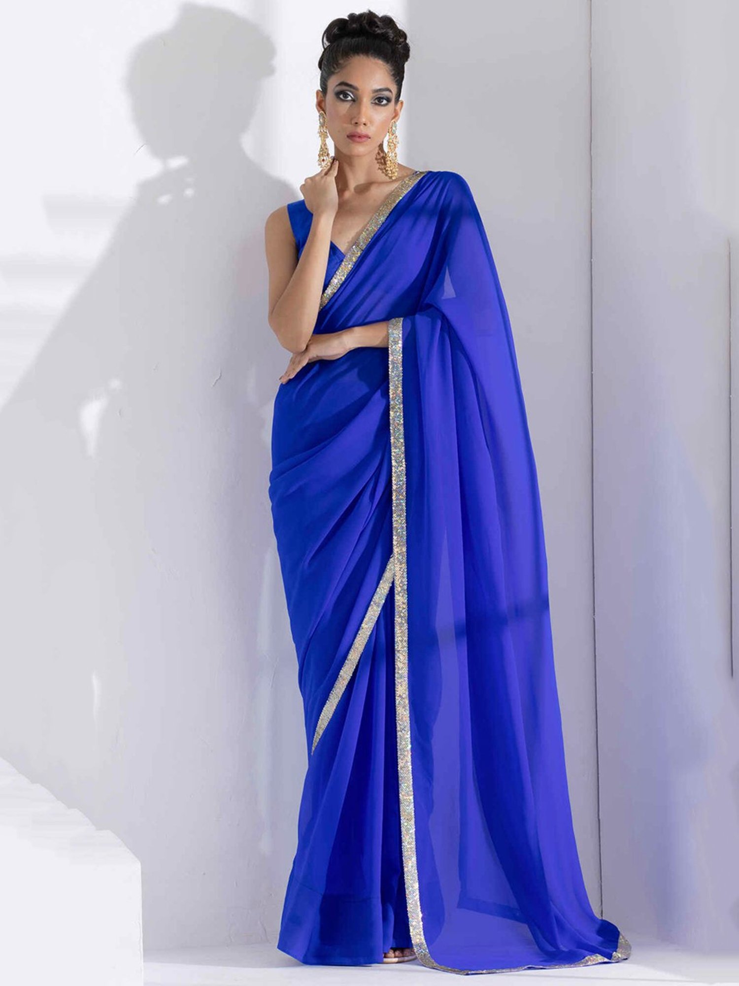 Swtantra Blue Embellished Saree With Blue Posh Unstitched Blouse