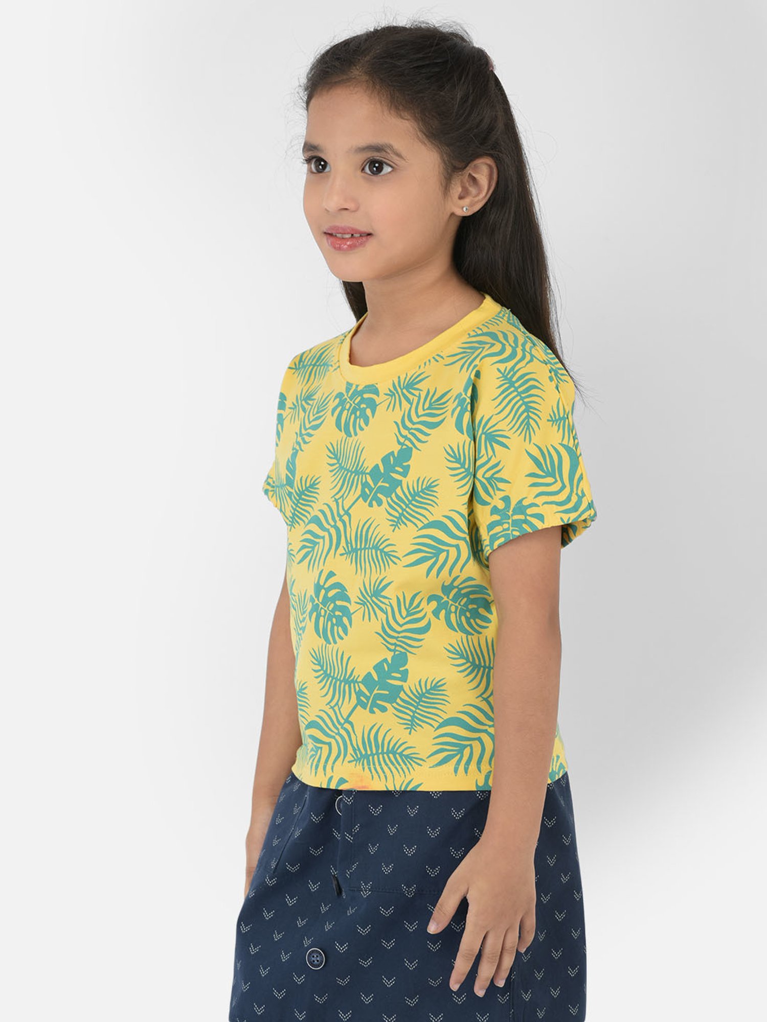 Crimsoune Club Kids Yellow Printed T-Shirt