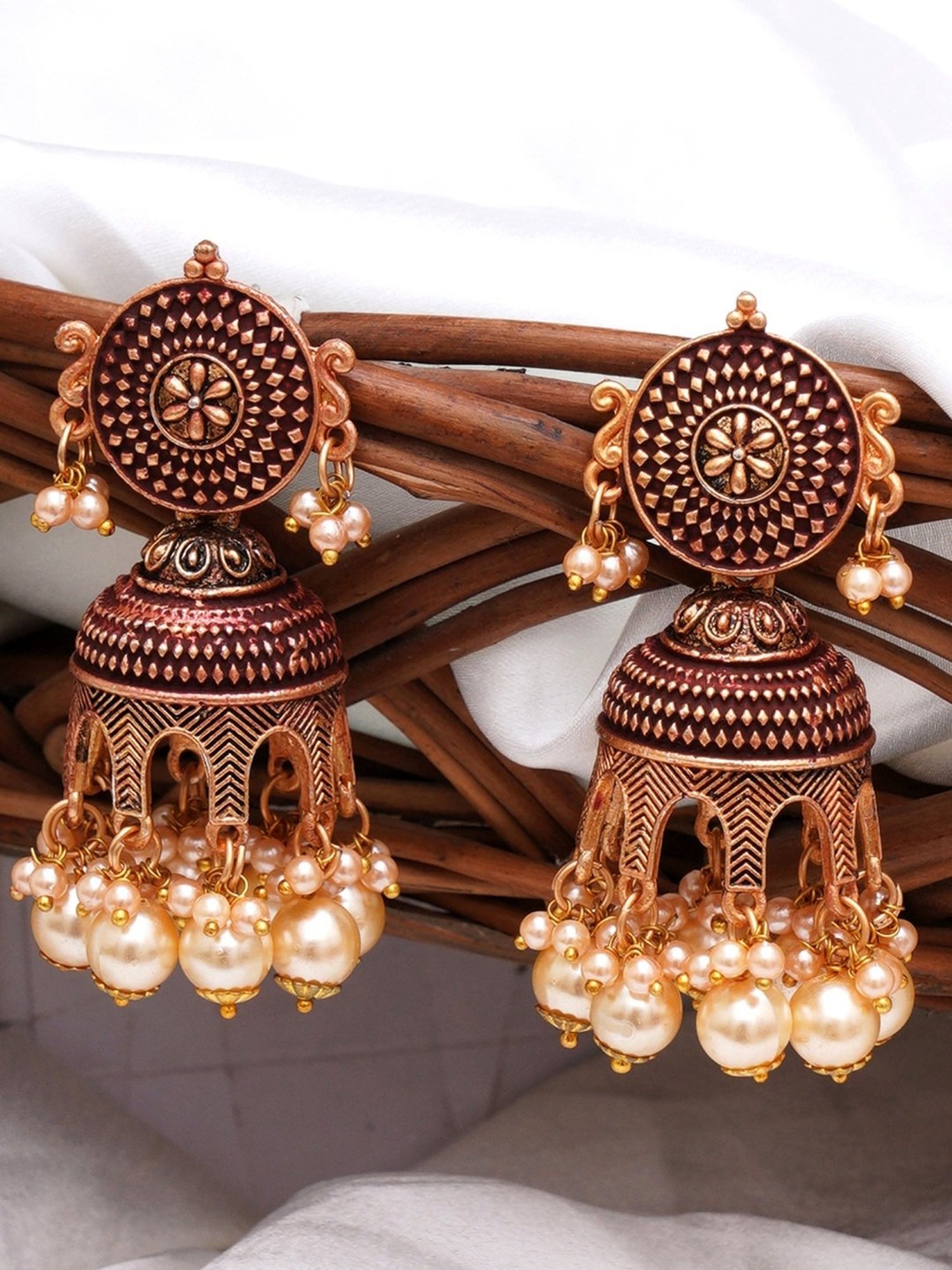 Karatcart Antique Gold-Plated Maroon Tomb Style with Golden Pearl Jhumki Earrings for Women