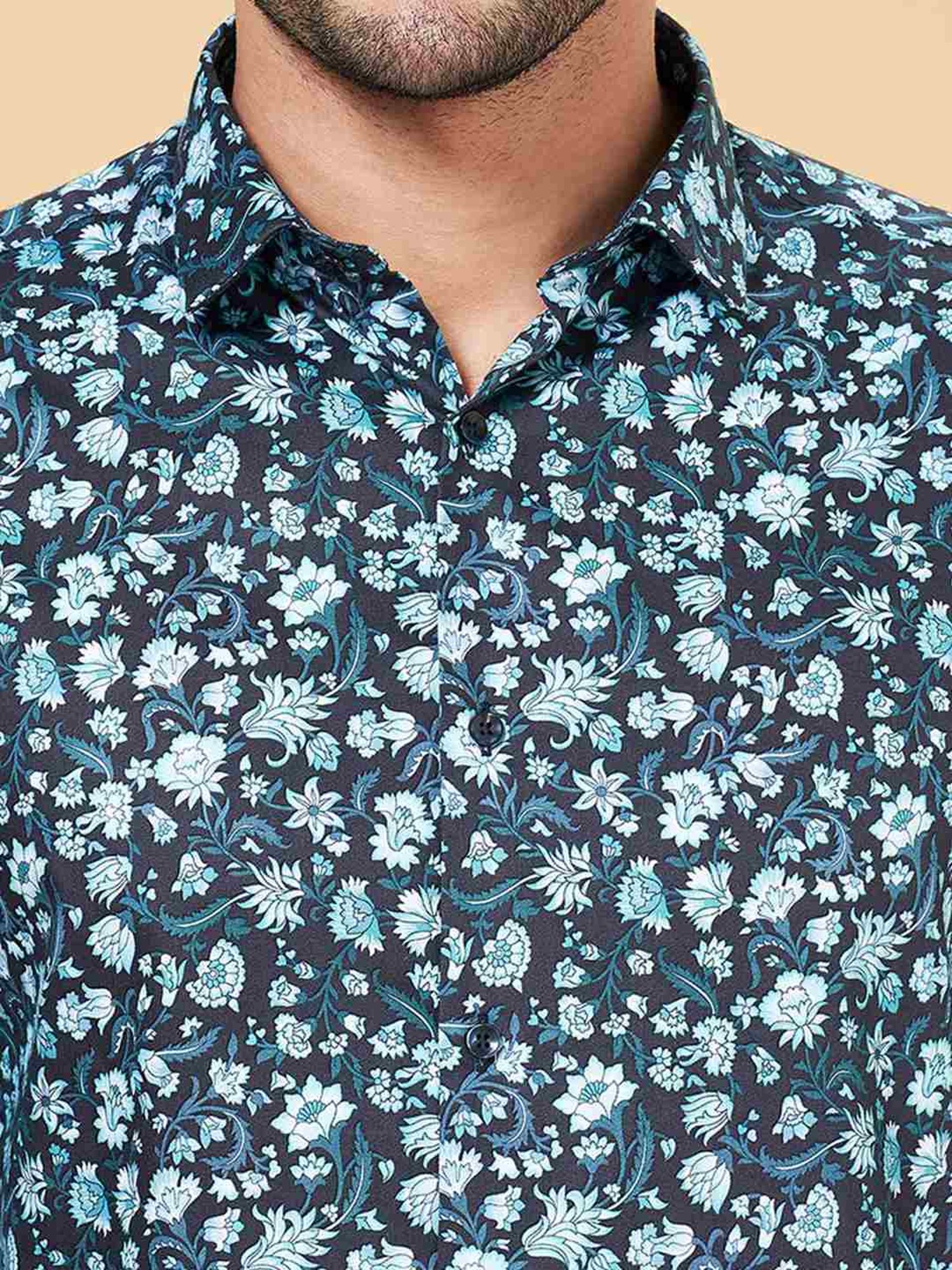 Peregrine by Pantaloons Black Cotton Slim Fit Printed Shirt