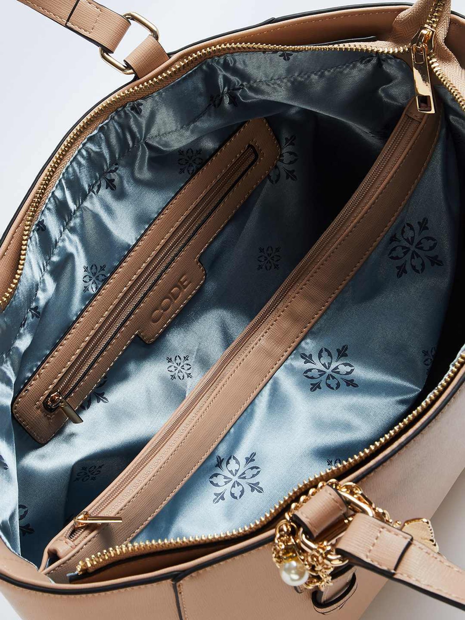 Code by Lifestyle Pink Solid Shoulder Handbag