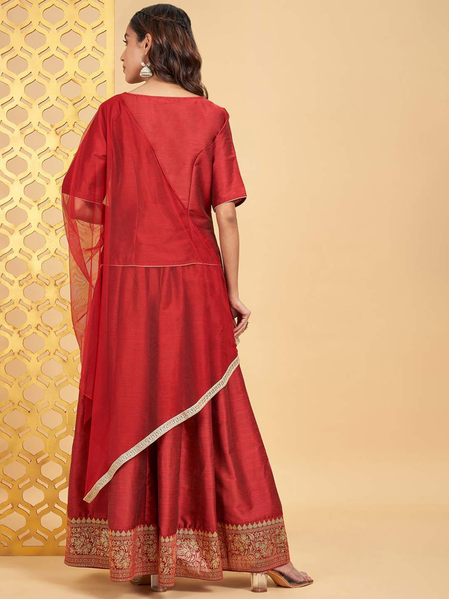 Rangmanch by Pantaloons Red Embroidered Lehenga Choli Set With Dupatta