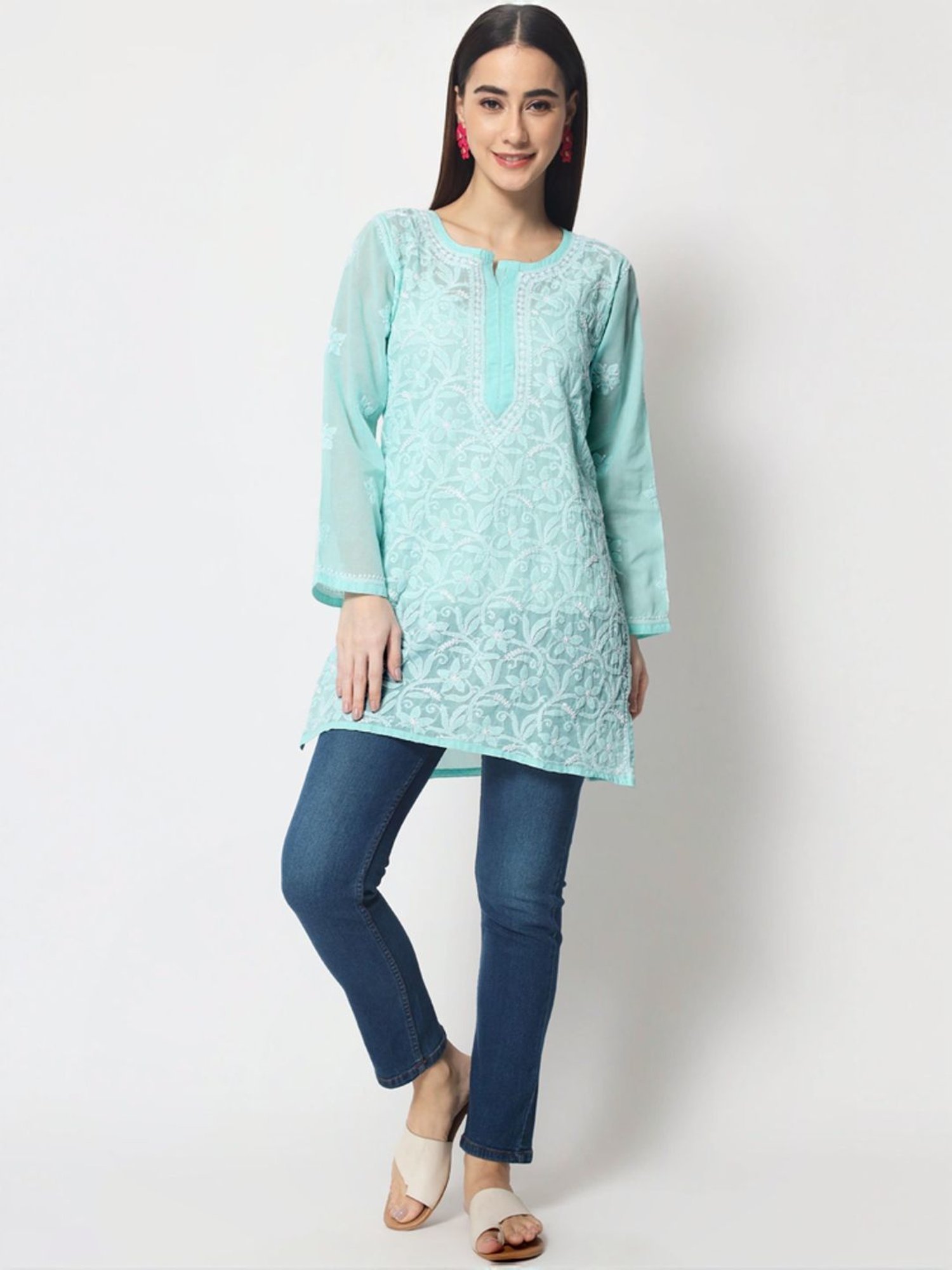 PARAMOUNT CHIKAN Sea Green Cotton Hand Embroidered Chikankari Straight Kurti
