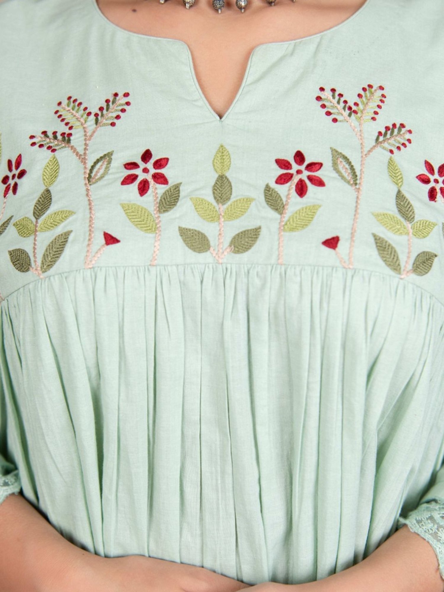 Priya Chaudhary Green Nargis Hand Embroidered Cotton Kurta