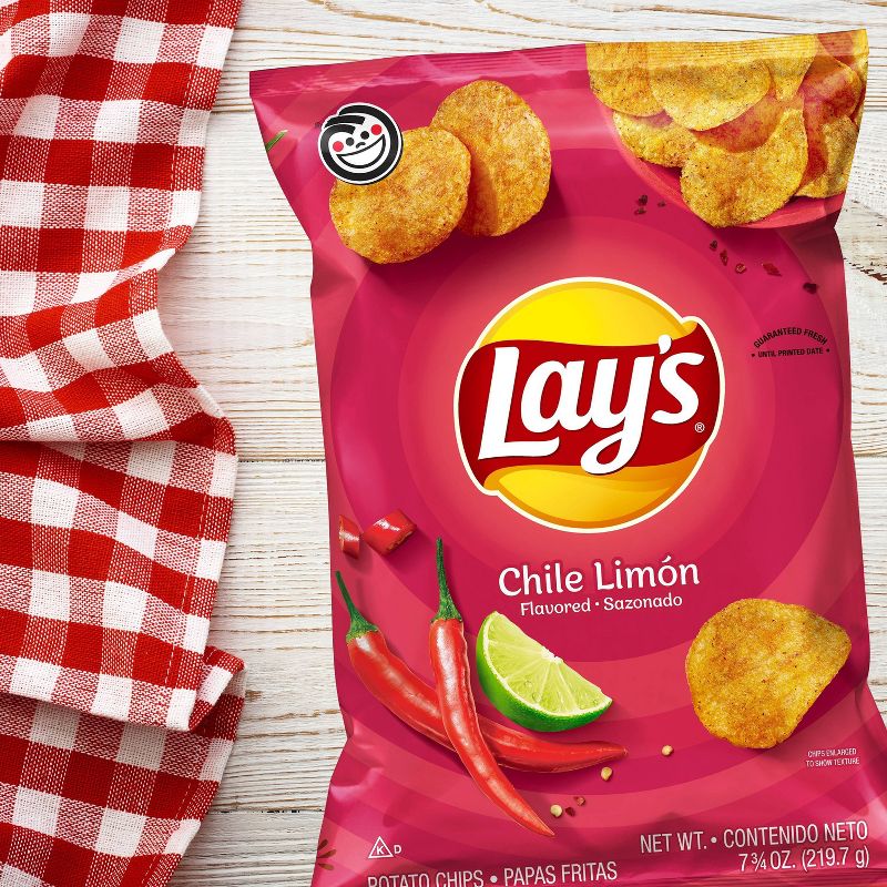 Lay's Chile Limón Flavored Potato Chips - 7.75oz