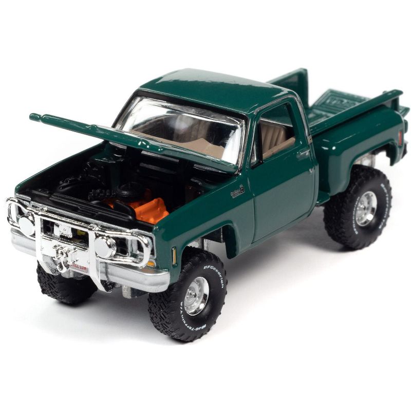 1980 Chevrolet Custom Deluxe Stepside Pickup Truck Green "Muscle Trucks" Ltd Ed 15808 pcs 1/64 Diecast Model Car by Autoworld