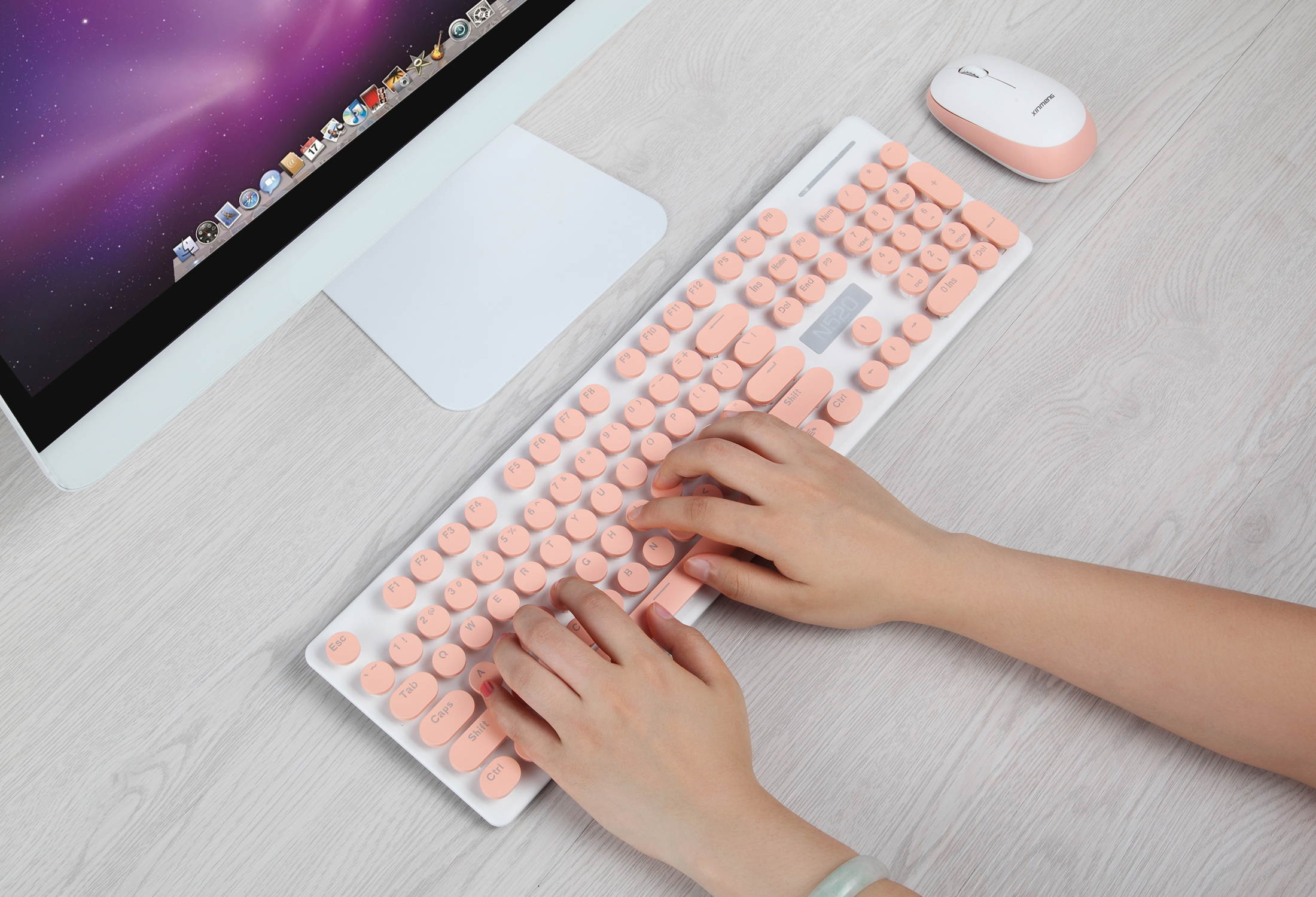 Xinmeng N520 Wireless Punk Manipulator Keyboard And Mouse Set Office Business Girl Keyboard And Mouse