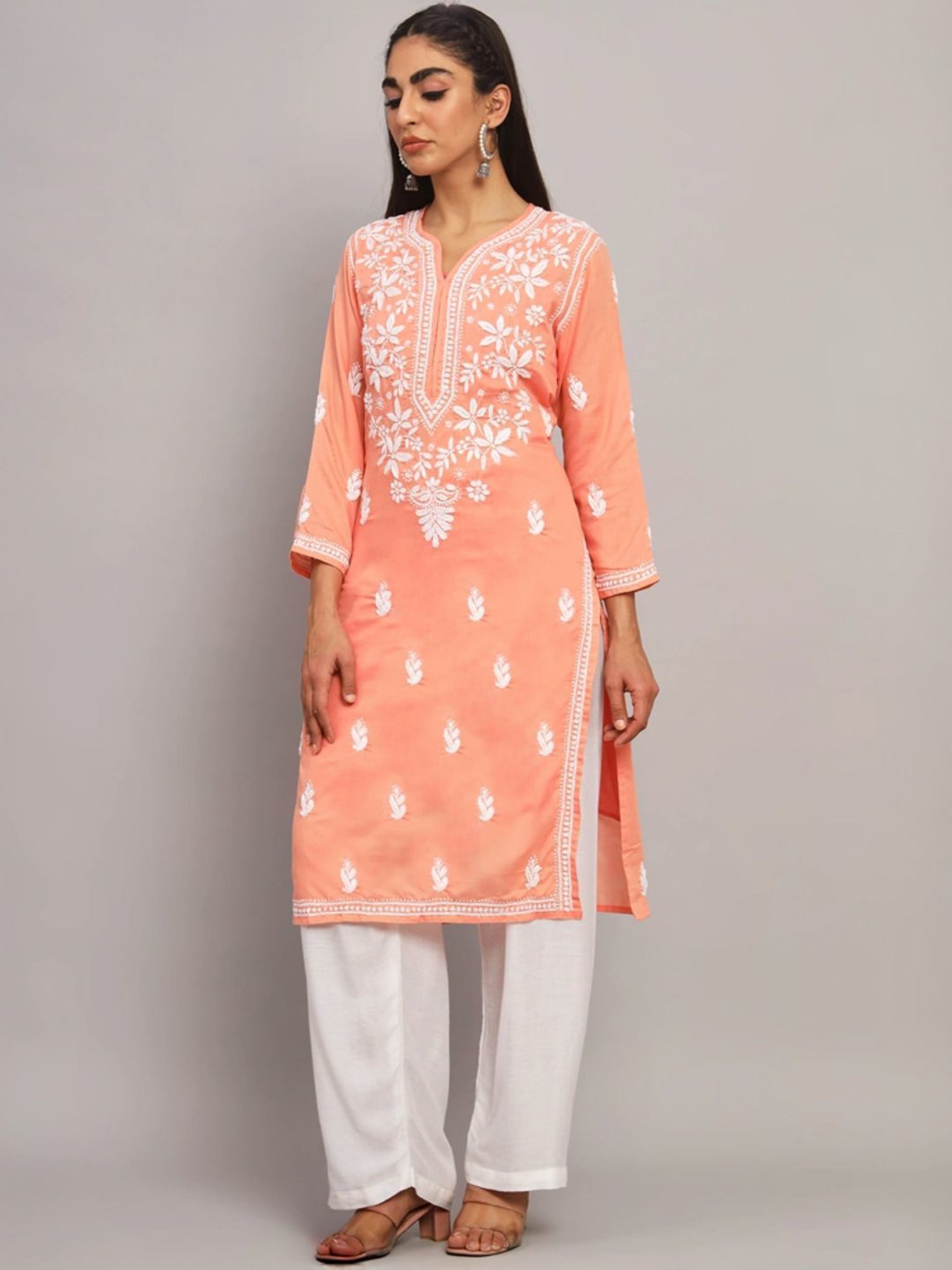PARAMOUNT CHIKAN Peach Cotton Hand Embroidered Chikankari Straight Kurta