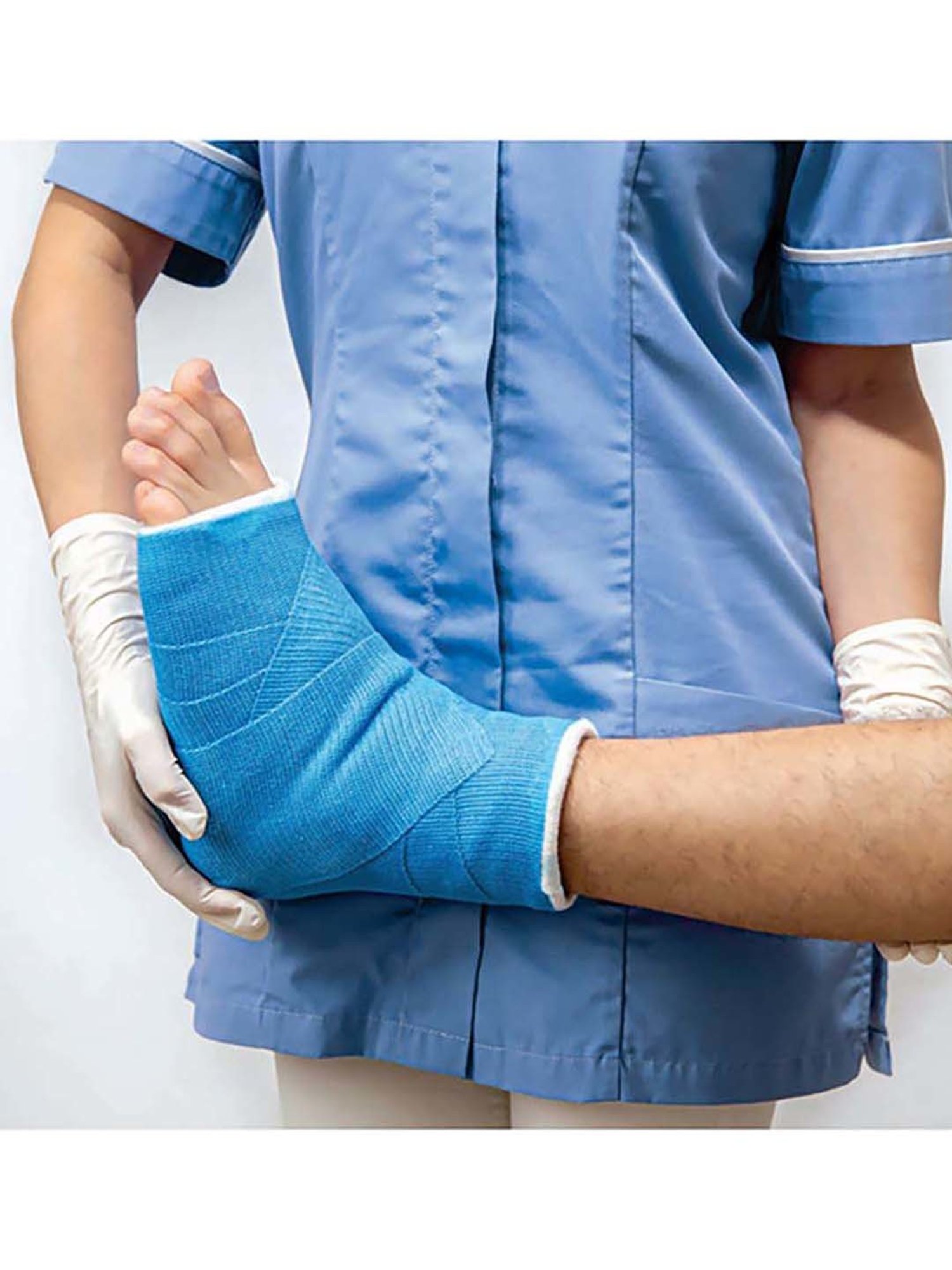 HealthSense Posture Corrector for Men, Back Pain Relief with Back Support Belt (Small) - Black