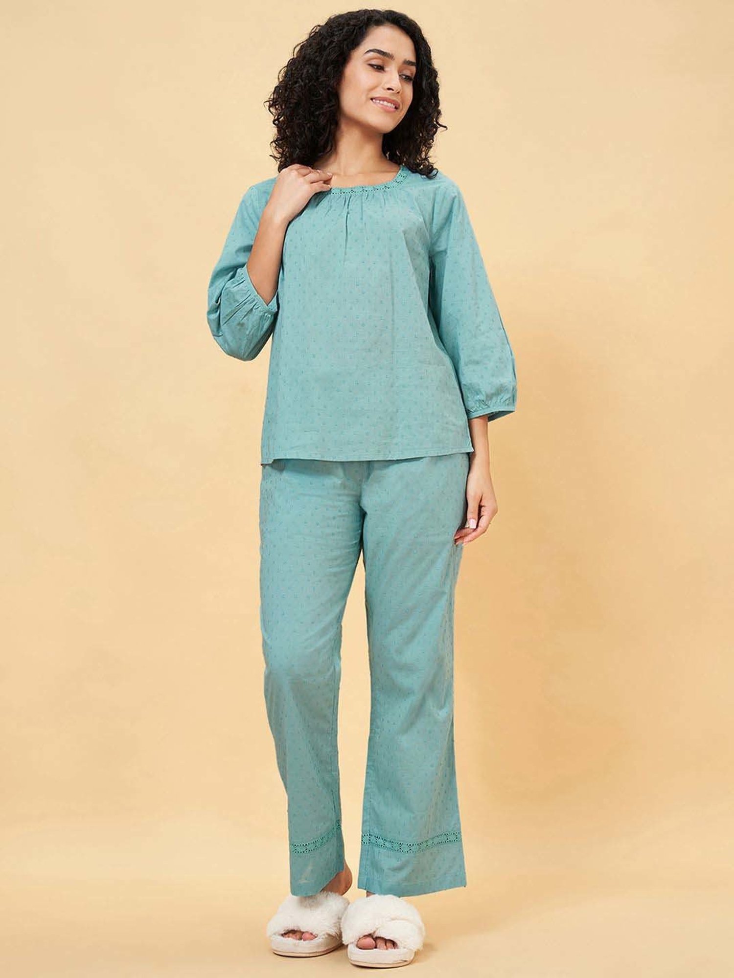 Dreamz by Pantaloons Stillwater Cotton Self Pattern Top Pyjamas Set
