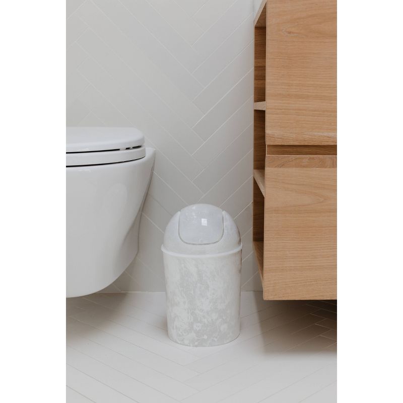 Umbra Umbra 1.25Gal Mini Indoor Trash Can White Onyx