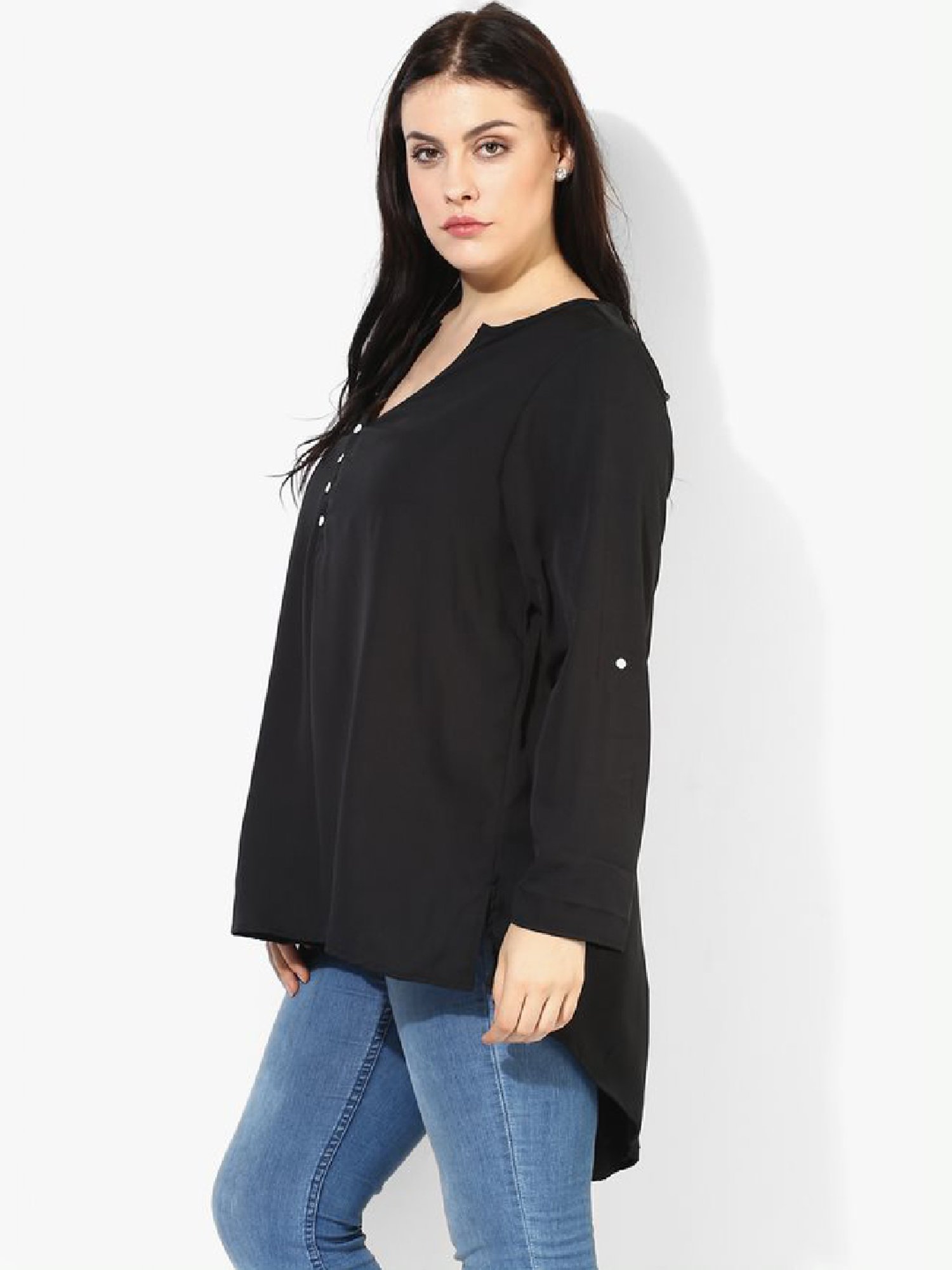 Qurvii Black High-Low Top