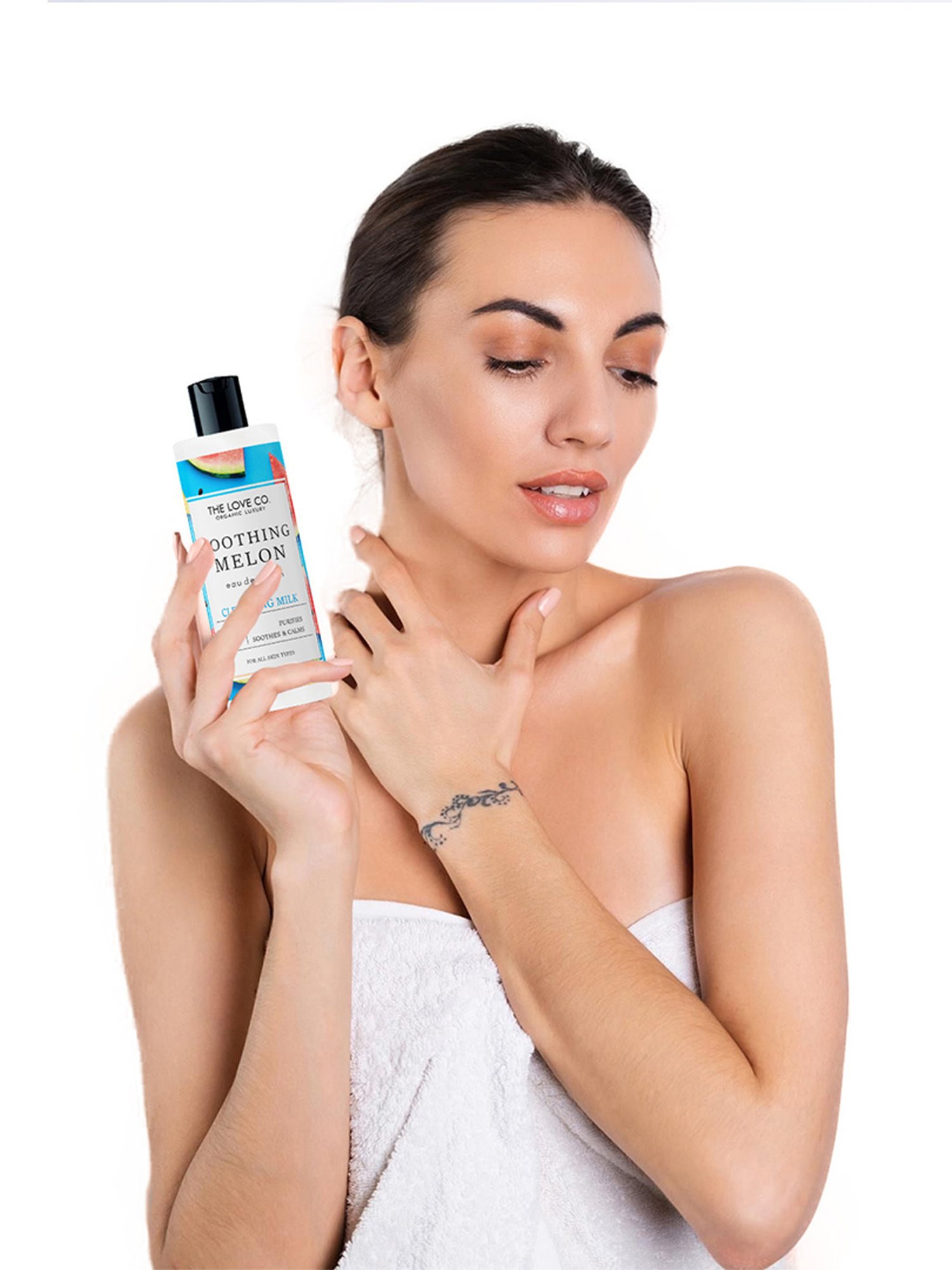 The Love Co. Melon Cleansing Milk - 200 ml