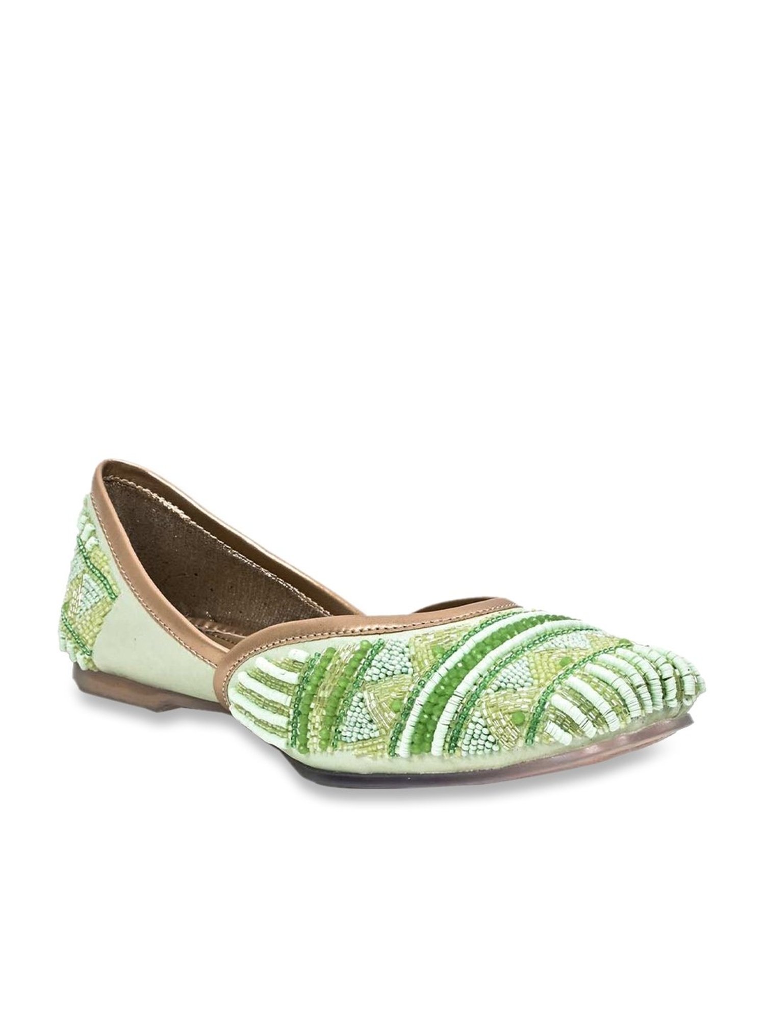 Jove Women's Sea Green Ethnic Juttis