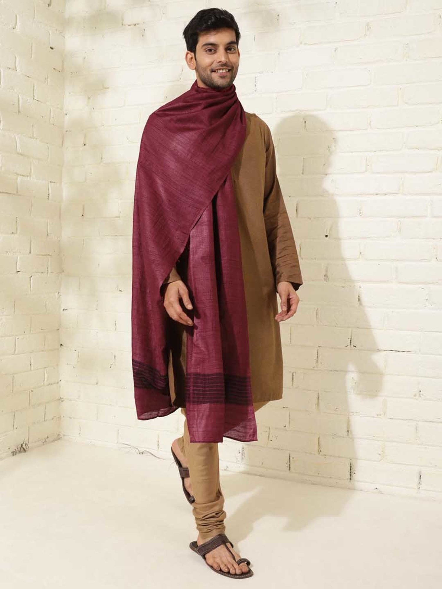 Fabindia Maroon Self Design Stole
