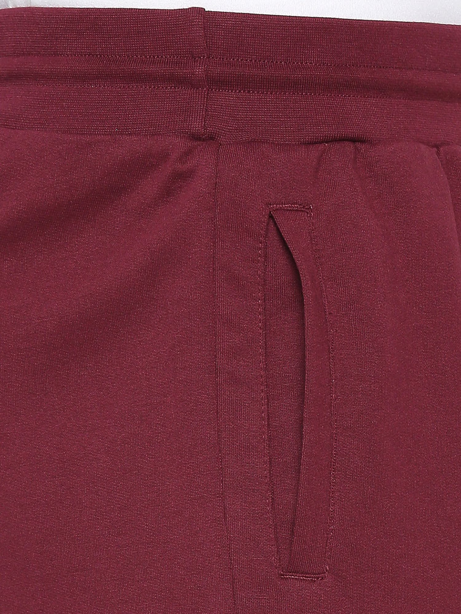 UnderJeans by Spykar Wine Regular Fit Shorts