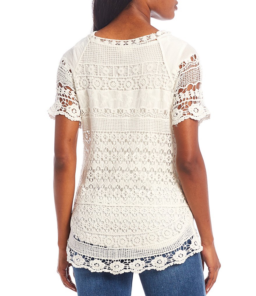 One World Apparel Lace Scoop Neck Short Sleeve Scalloped Trim Top