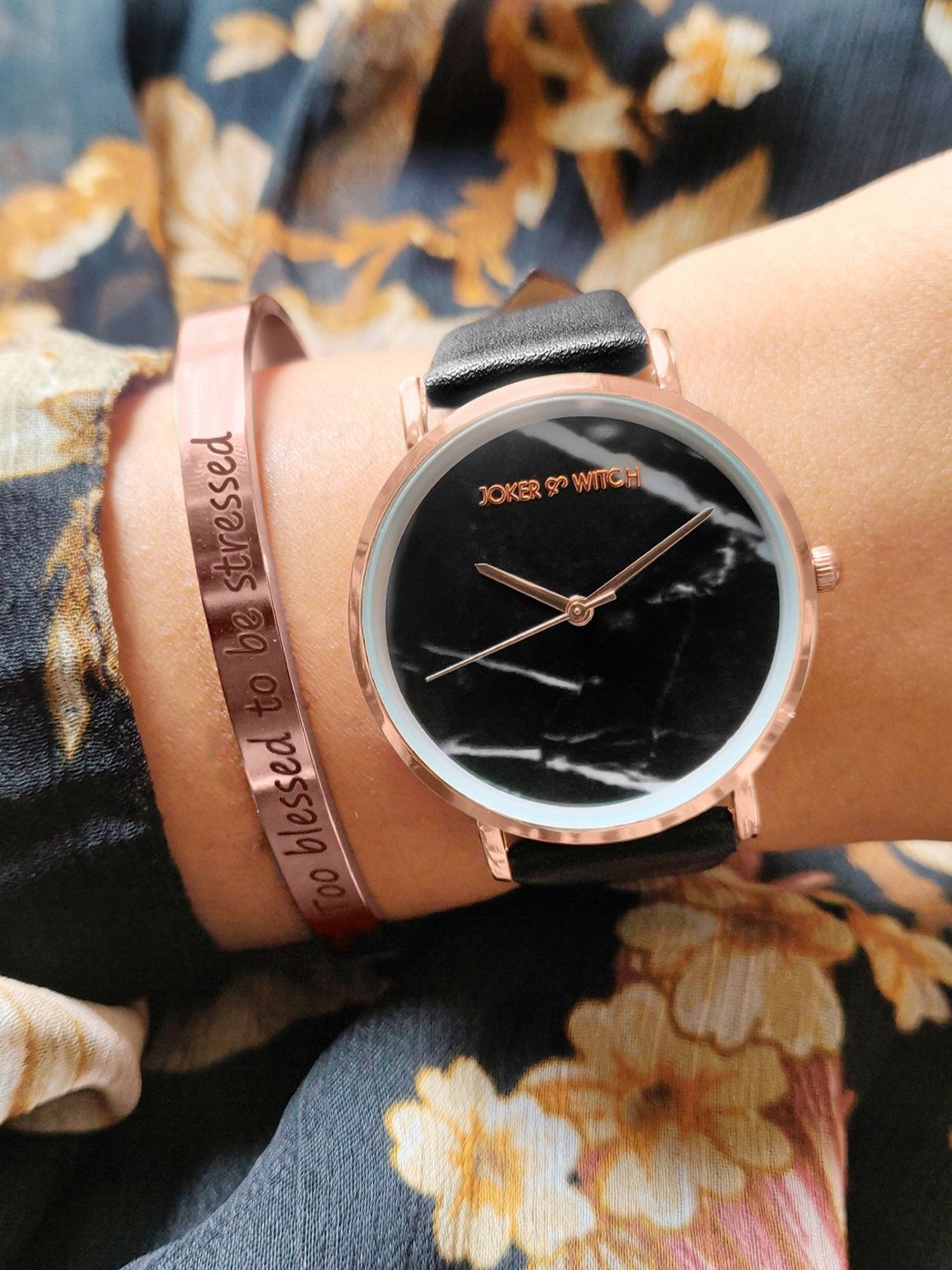 Daniel Klein DKG002-1 Analog Watch for Women With Bracelets