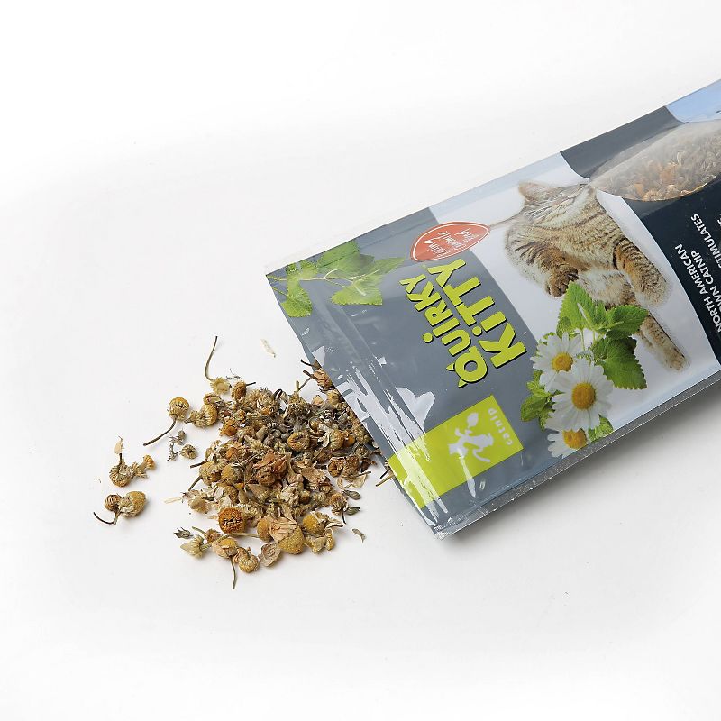 Quirky Kitty Kitty Chill North American Catnip with Chamomile Blend Cat Treats - 0.5oz