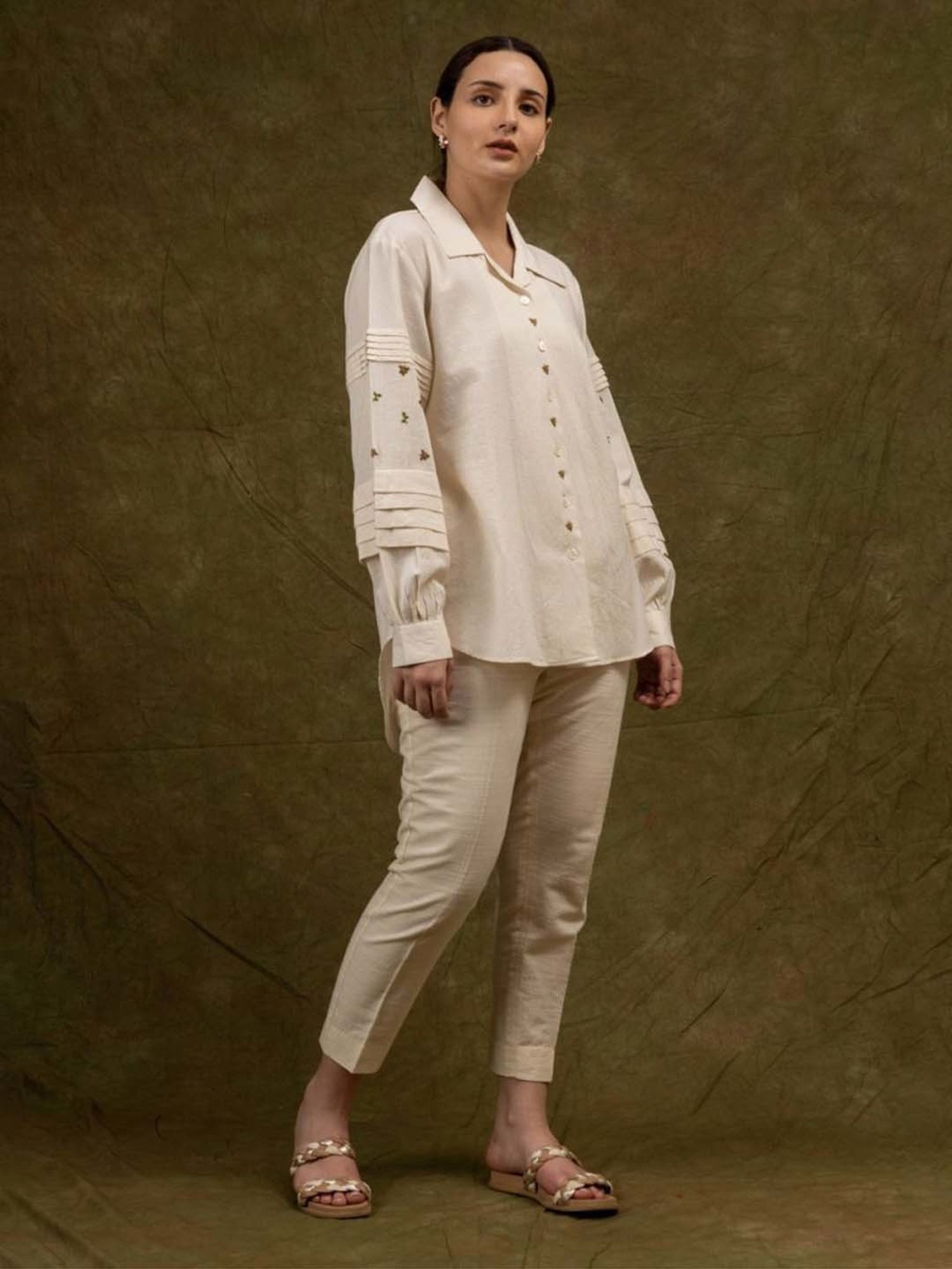 Mushio Off White Carla Floral Hand Embroidered Shirt