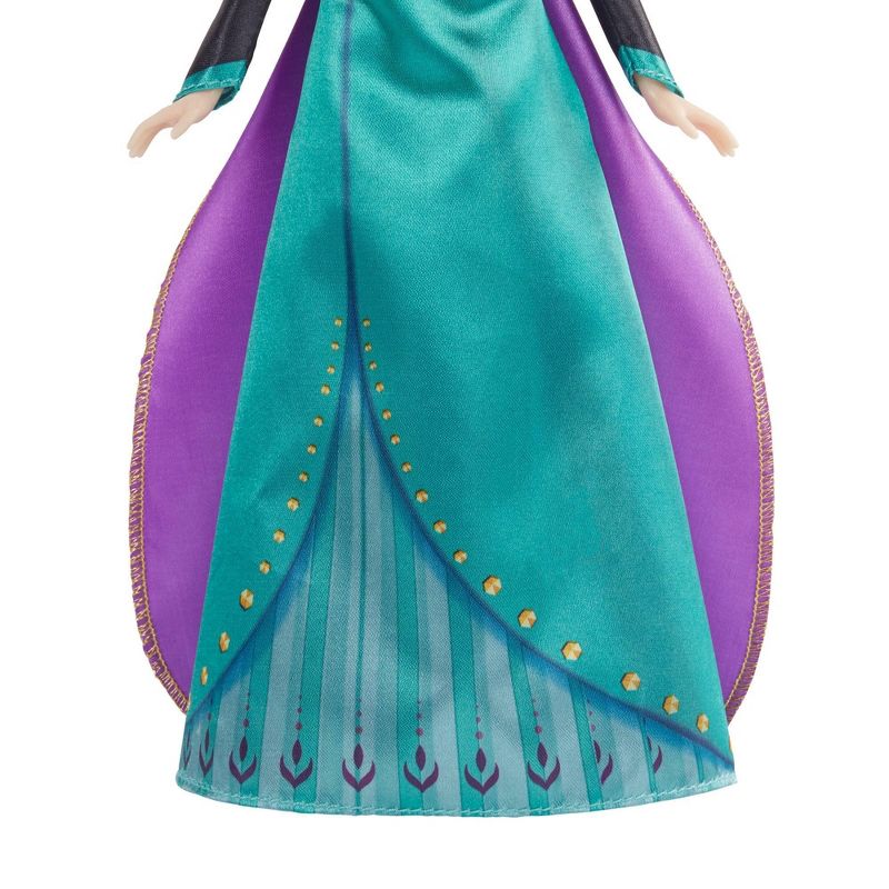 Disney's Frozen 2 Queen Anna Fashion Doll