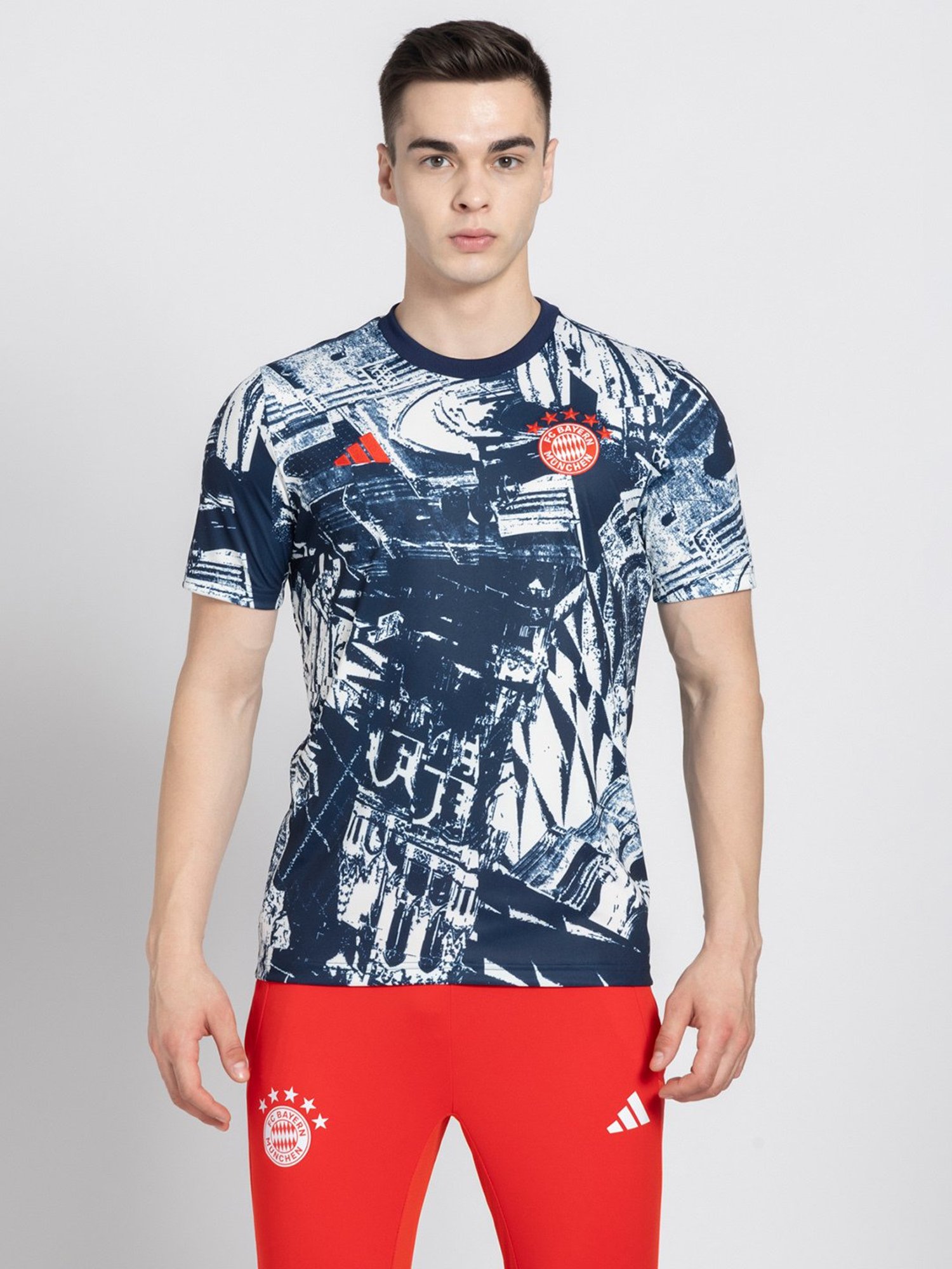 Columbia Black Regular Fit Sports T-Shirt