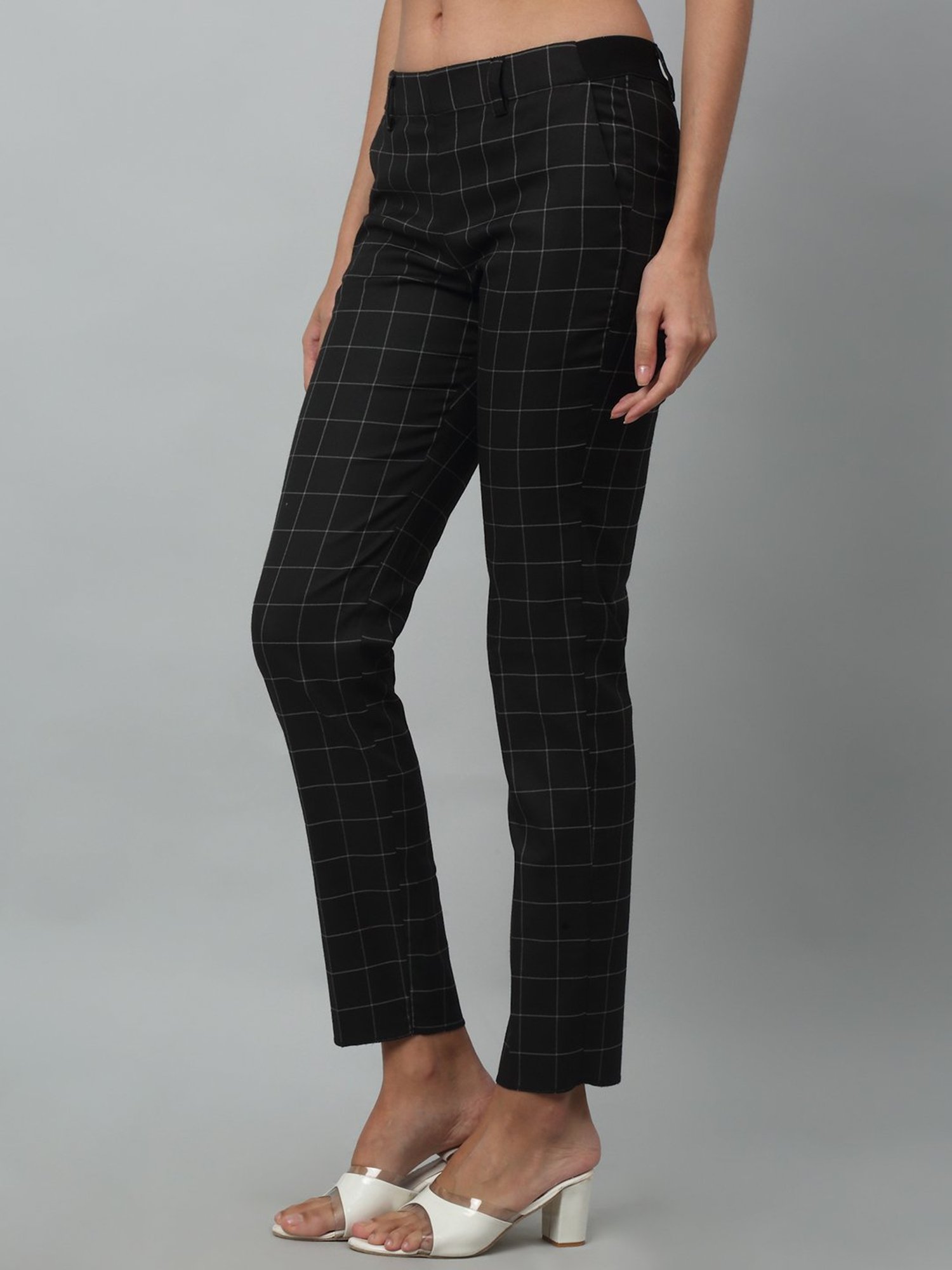 Crozo By Cantabil Black & White Cotton Lycra Checks Regular Fit Mid Rise Trousers
