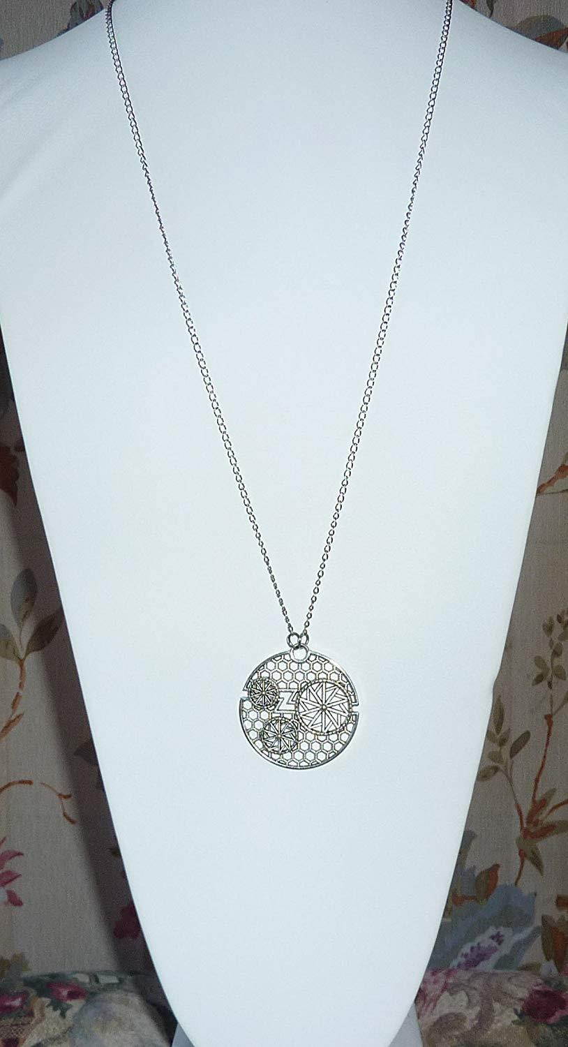 Trendy Women's Fashion Lanyard and Necklace 34" long, Chain Lanyard, For Keys, Badge holder. (Steam Punk Pendant)