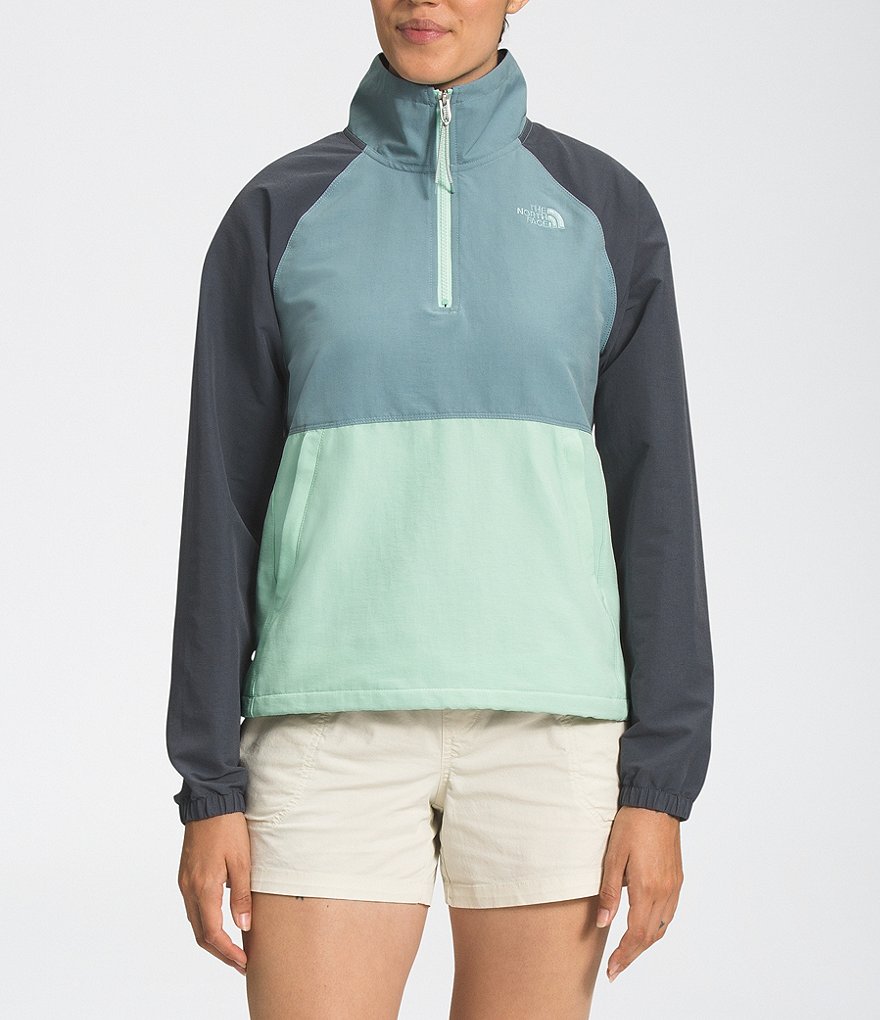 The North Face Class V Packable Long Sleeve Windbreaker