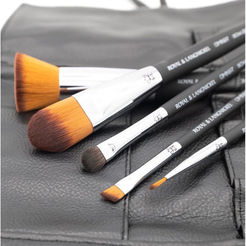 OMNIA Brush Artist Favorites, David Gilmore, 6pc  Makeup Brush Set with Wrap