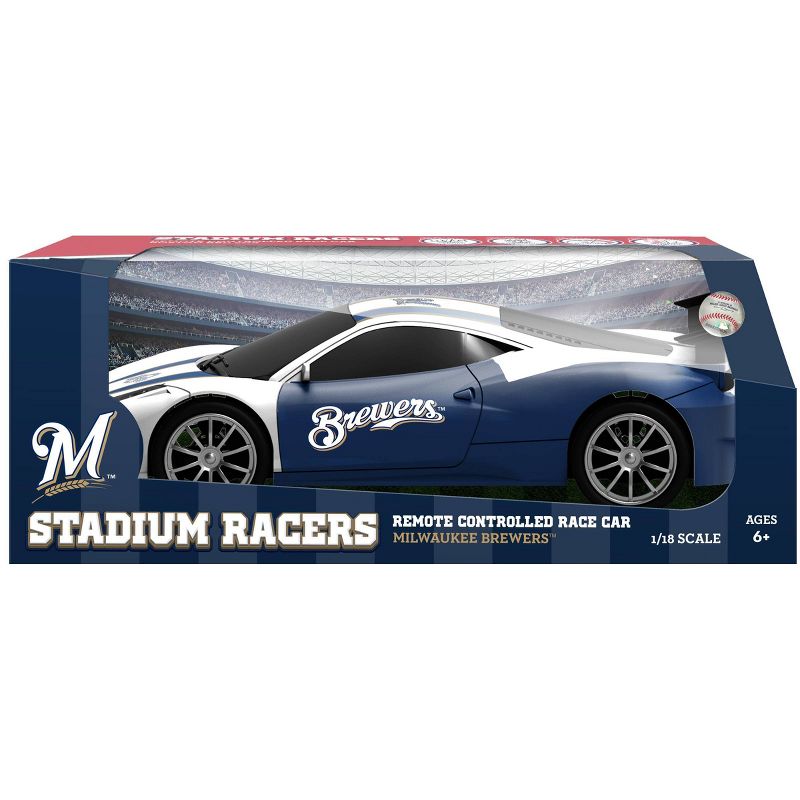 Fabrique NCAA Oregon Team Inflatable Helmet   4 ft., 4 ft Tall, Green