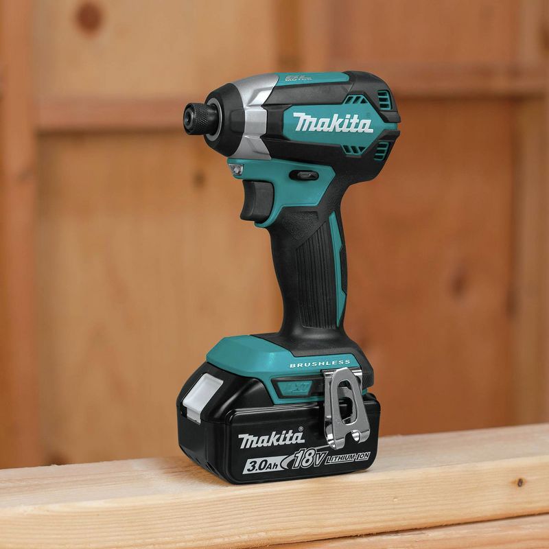 Makita XT284SX1 18V LXT Lithium-Ion Brushless Cordless Impact Driver / Impact Wrench Combo Kit (3 Ah)