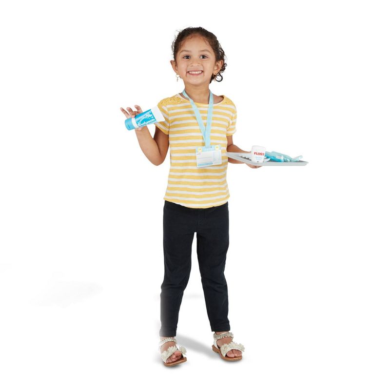 Melissa & Doug Server - Role Play Set